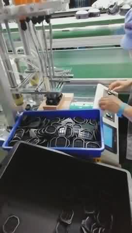 多軸式-固定四軸
